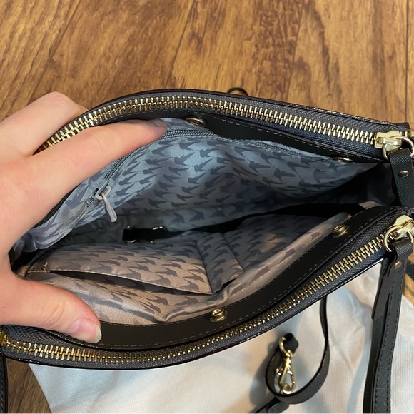 Lo & Sons the Pearl black dark gray Saffiano leather crossbody bag - Picture 5 of 9